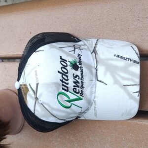 RealTree Outdoor News Embroidered Camo Hunting Strap-on Hat Cap New